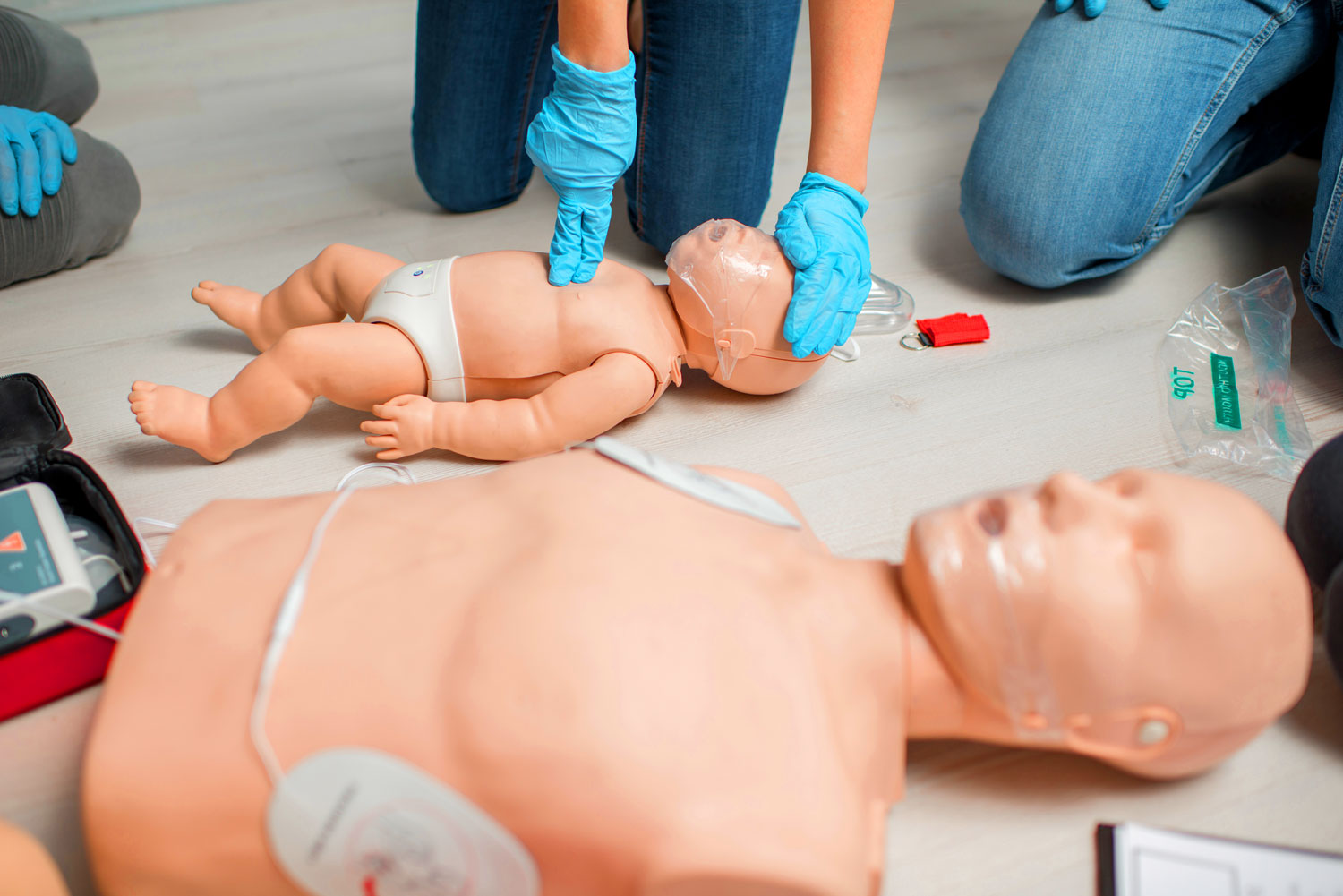 Know How To Perform CPR On Children & Adults